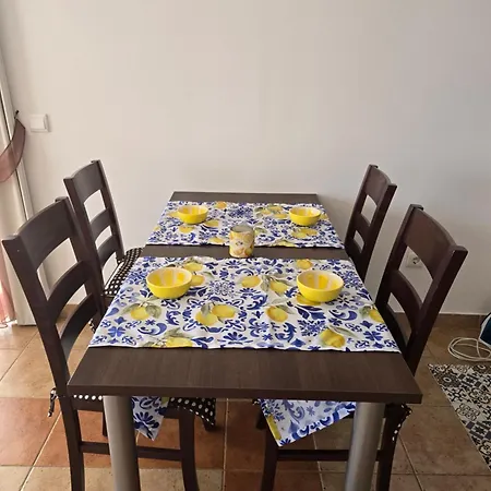 хелиос Πομόριε