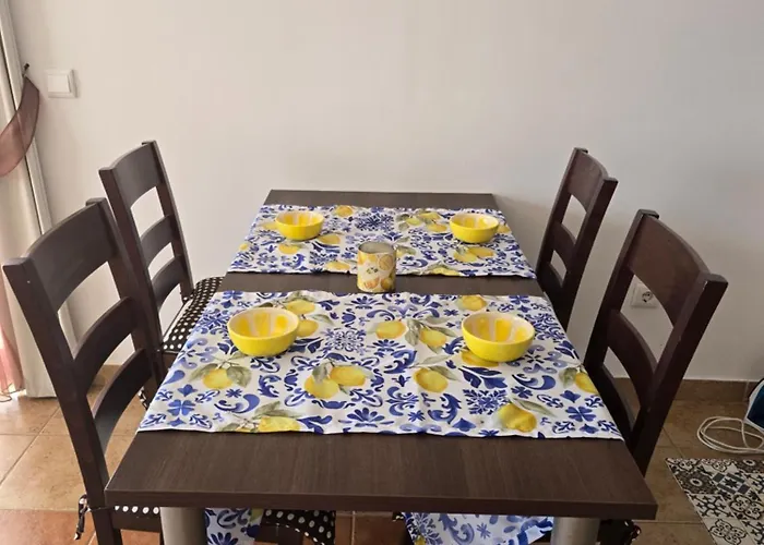 хелиос ポモリエ